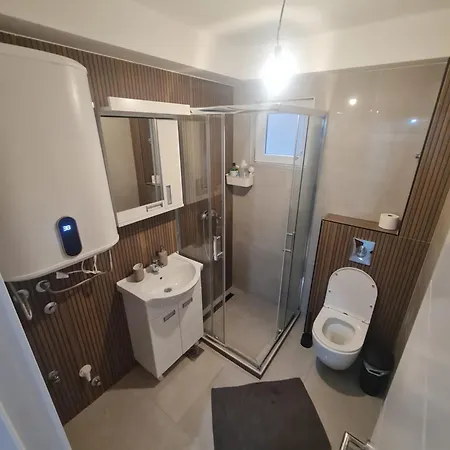 Appartamento Marash 3 *