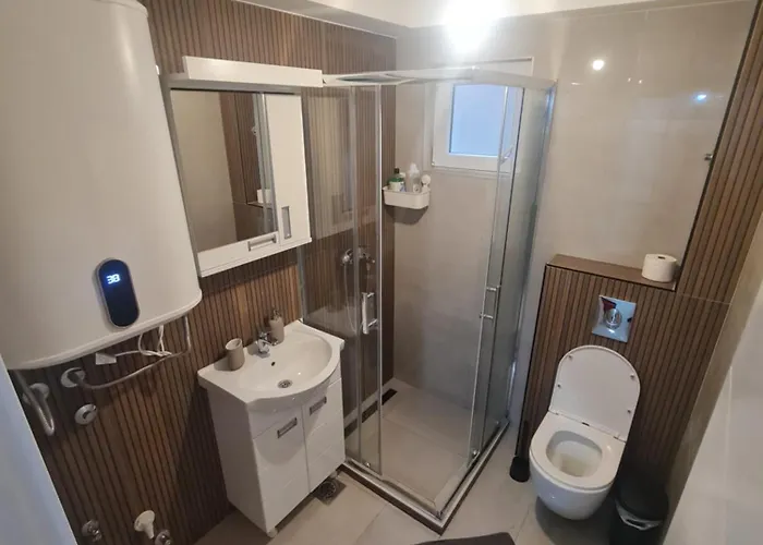 Appartamento Marash 3 *